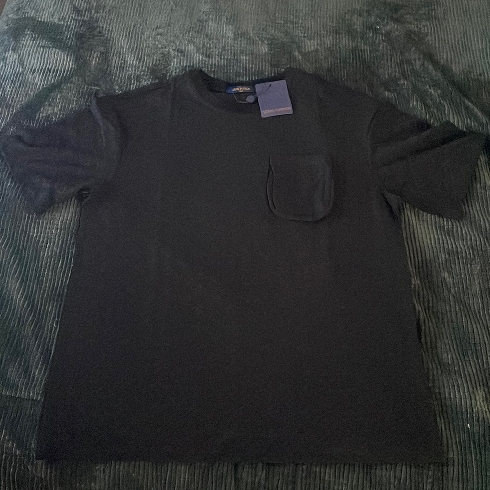 Black Louis Vuitton pocket Tee-Shirt